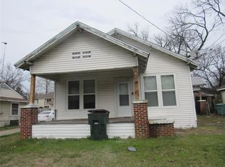 913 W Freeman St, Sherman, TX 75092