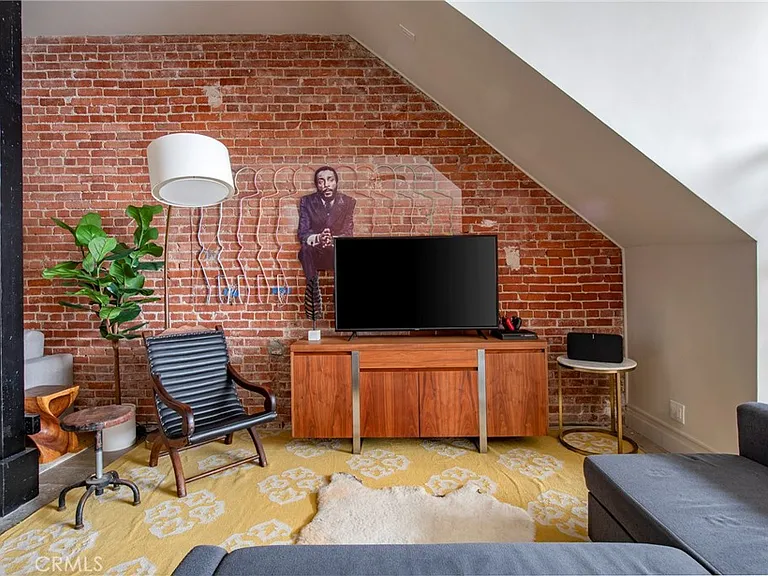 179 Culver Blvd — Photo 8
