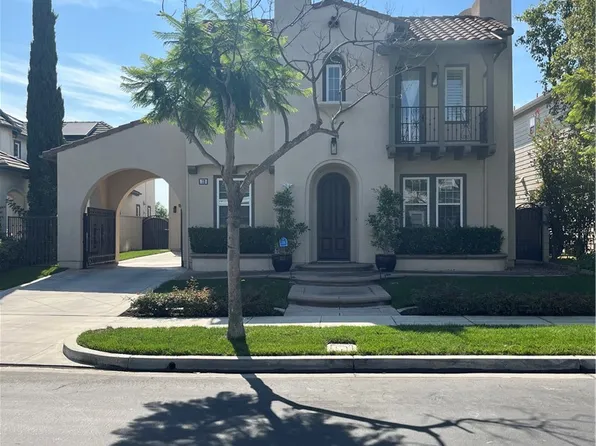72 Downing St, Mission Viejo, CA 92694