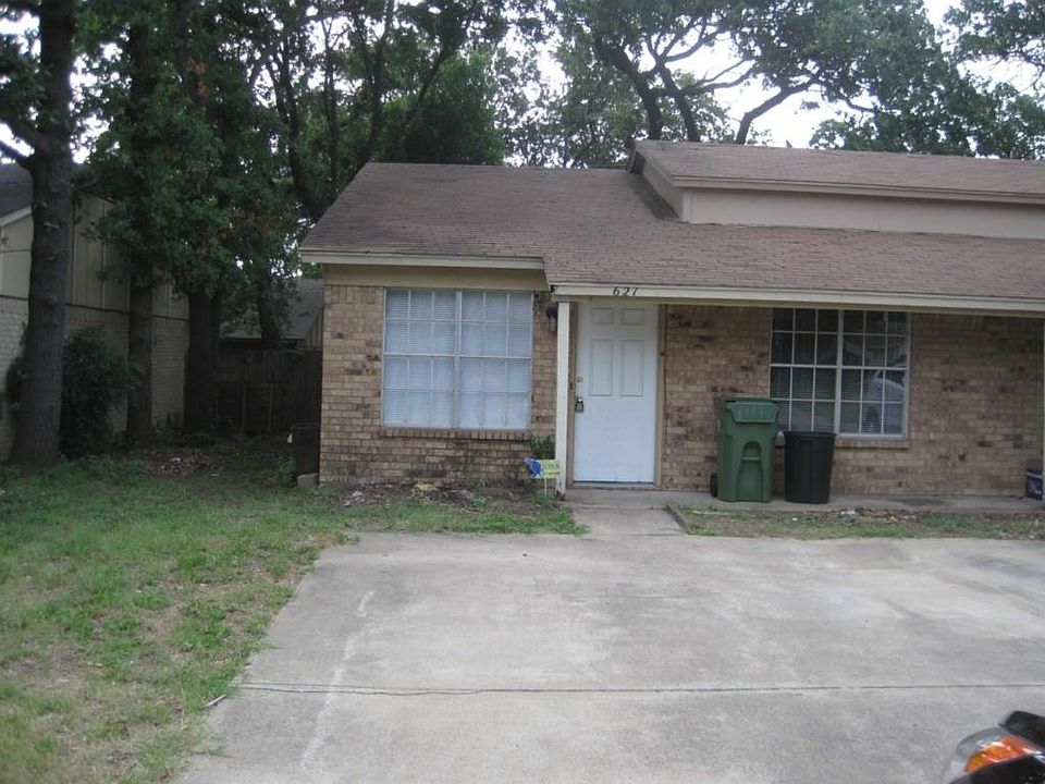 1st image of 621 McQueary St