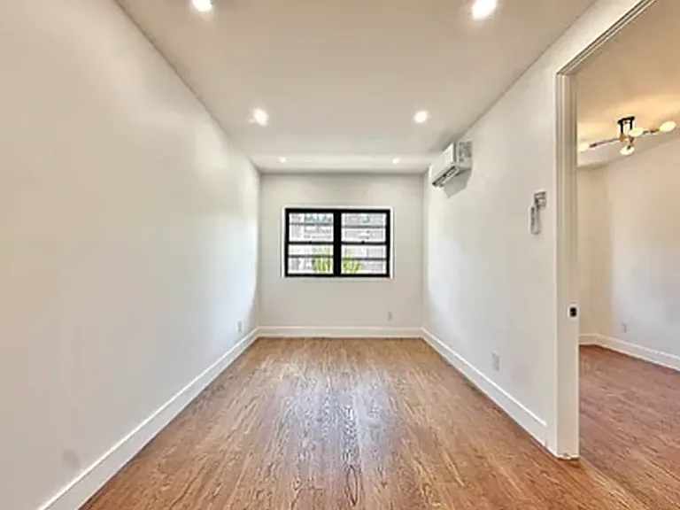 89 Veronica Pl #2A — Photo 3