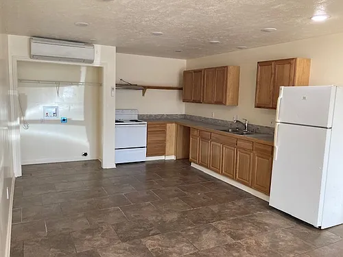 3322 Kingham Rd #4 Photo 1