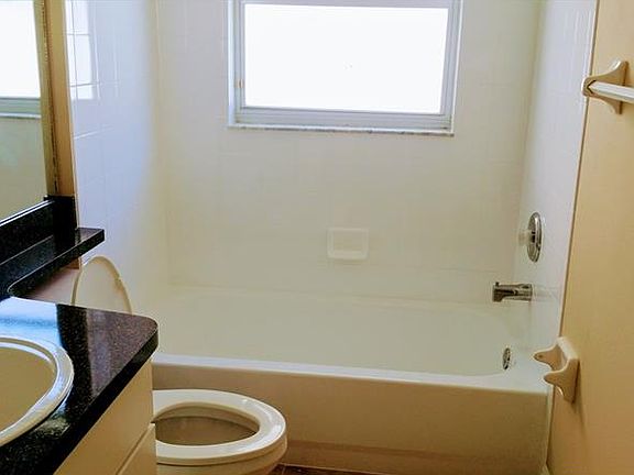 2nd image of 1607 Firewheel Dr