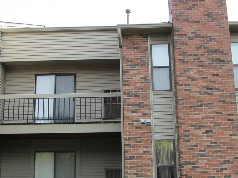 21840 Indian Creek Dr #1 — Photo 31