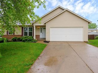 609 Big Horn Dr, O'Fallon, MO 63368