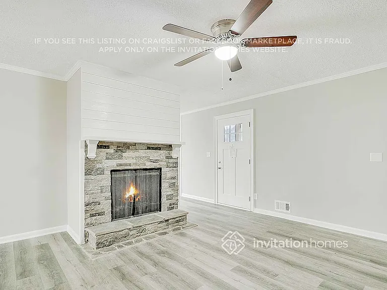 201 Chatooga Dr — Photo 3