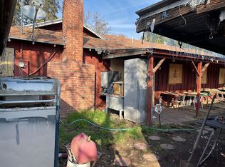 5557 E Inyo St, Fresno, CA 93727