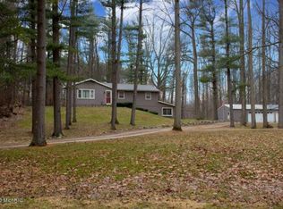 19780 Dutch Settlement St, Cassopolis, MI