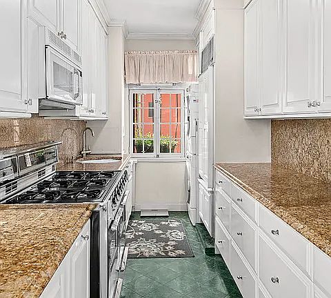 2nd image of 220 Madison Ave APT 12A