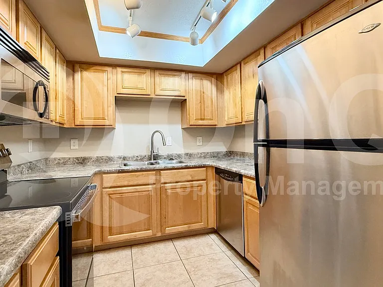 1340 N Recker Rd #245 — Photo 4