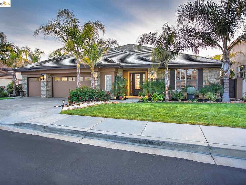 1st image of 4056 Newport Ln
