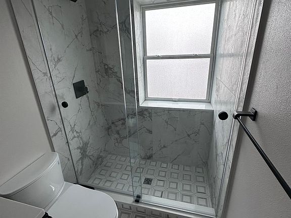 4th image of 252 N Pennsylvania St APT 502