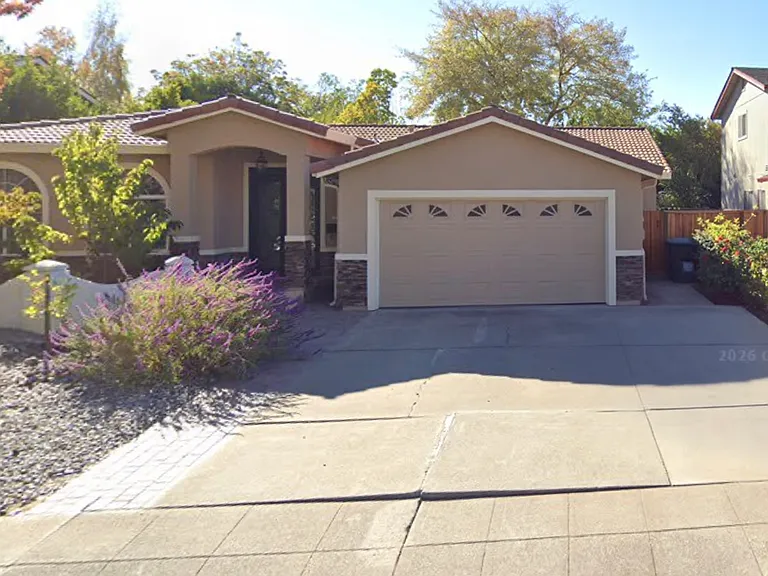714 Inverness Way — Photo 12