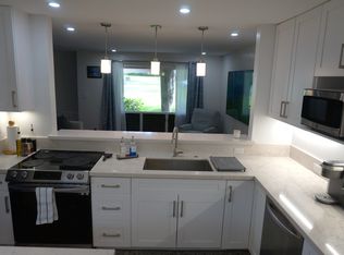 375A Haleloa Pl #A601, Honolulu, HI 96821