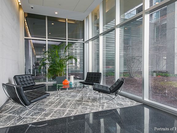 3rd image of 9715 Woods Dr Unit 1011
