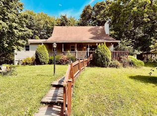 558 Pinewood Dr, Bedford, IN 47421