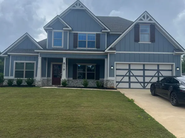 819 Tiger Trl, Opelika, AL 36804