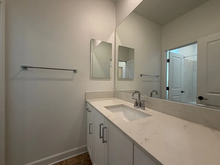 308 Triangular Rd — Photo 18