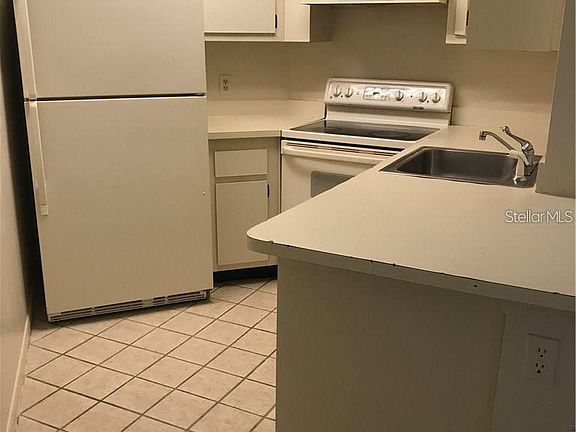 4th image of 3960 Atrium Dr #3960