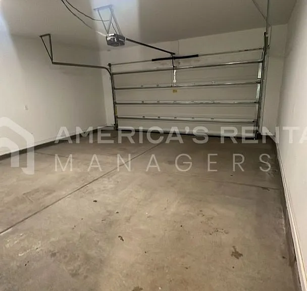 306 Kennesaw Ave — Photo 20