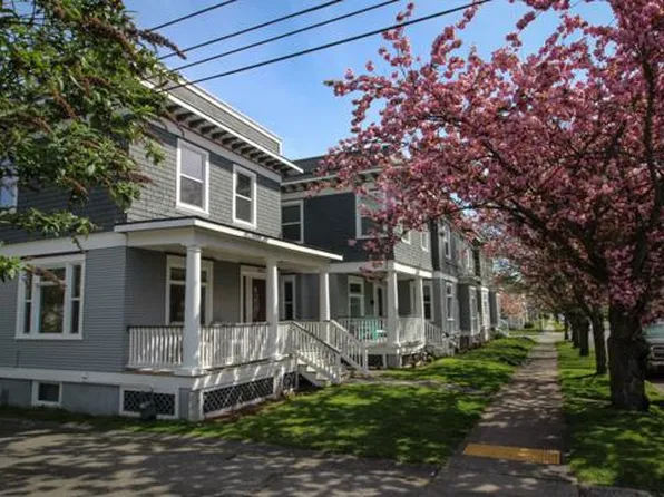 1407 S 9th St, Tacoma, WA 98405