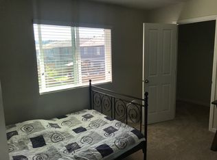 1216 28th St NW, Puyallup, WA 98371
