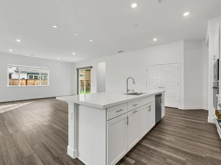 4236 Bellwether Way — Photo 10
