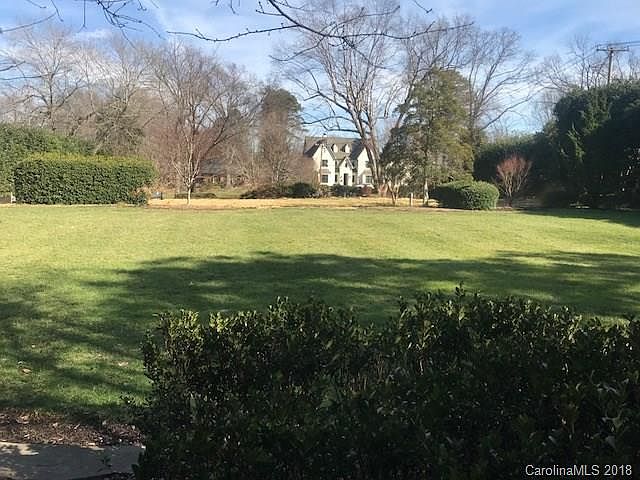 2nd image of 3516 Foxcroft Rd