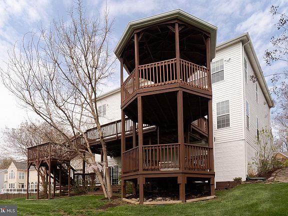 2nd image of 16309 Sandy Ridge Ct