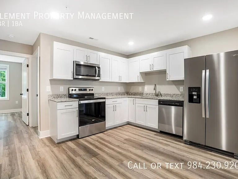 303 Linwood St #303 — Photo 14