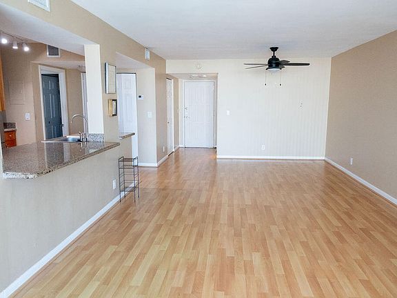 5th image of 200 LESLIE Drive #819