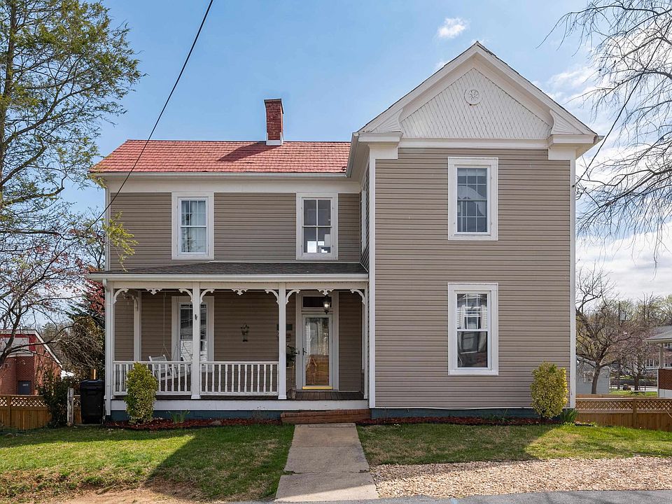 1st image of 17 Hamrick St
