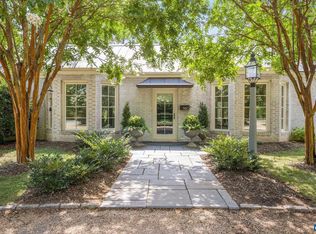 960 Locust Ave, Charlottesville, VA 22901