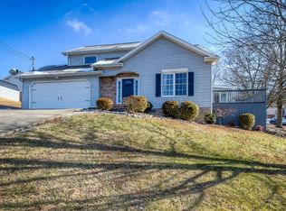 1001 Bryan Ct, Kingsport, TN 37660