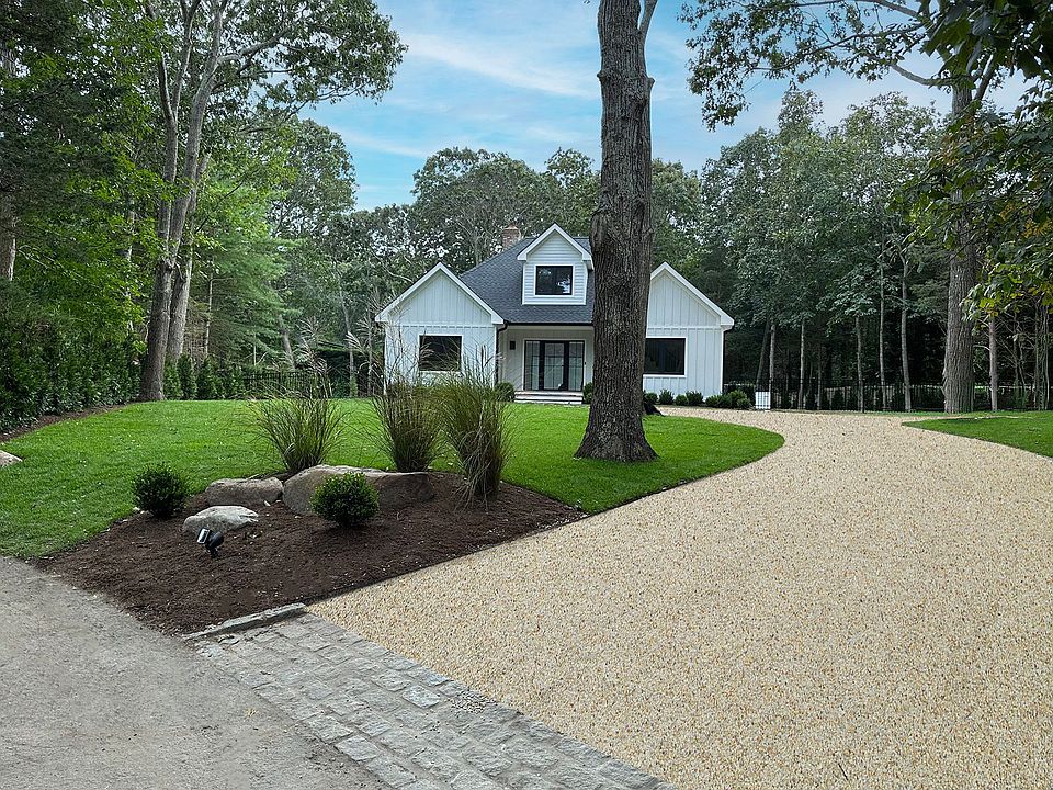 2nd image of 4 Flintlock Ln