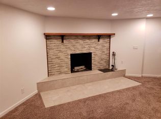 30 Debbie Dr, Pocatello, ID 83204