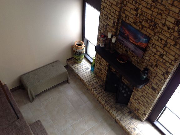3rd image of 3611 Fort Hunt Dr
