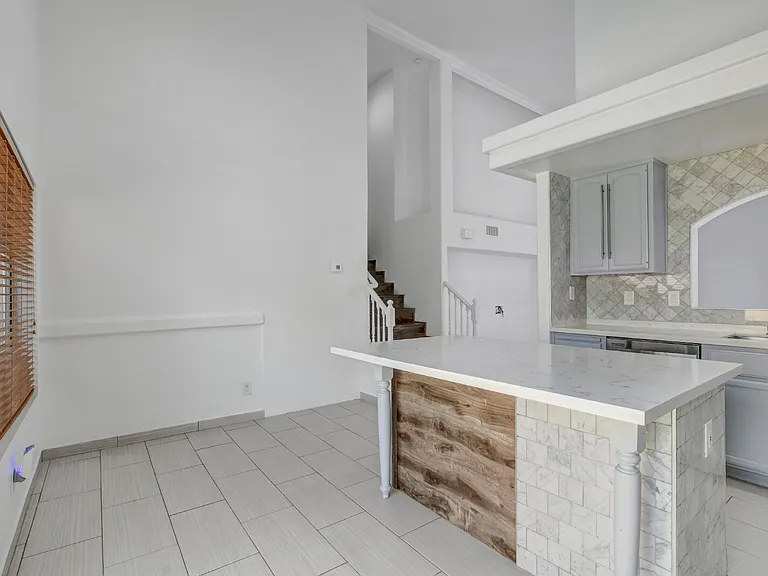 3557 Sedwick Dr — Photo 18