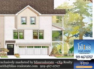 305 Holloway St #A, Cary, NC 27513