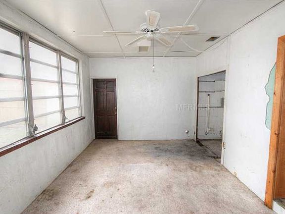 4th image of 1409 W Rambla St