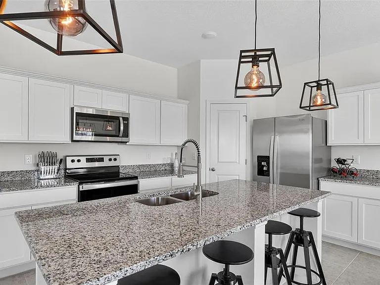 1691 Bear Mountain Ln — Photo 15