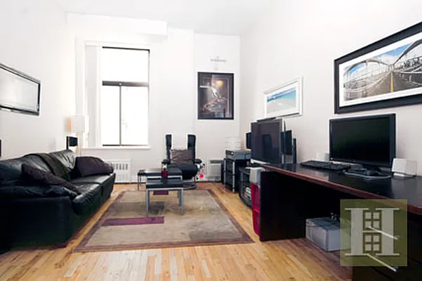 Rented by Halstead Real Estate | media 8