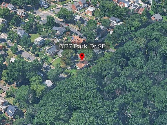 5th image of 3127 Park Dr SE
