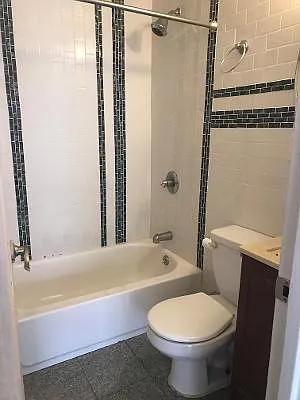 Rented by Magnone Real Estate | media 9