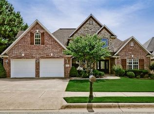5227 S Waterfall Lake Ct, Rogers, AR 72758