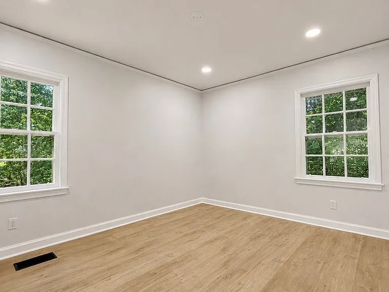 3556 N Wareingwood Dr — Photo 15