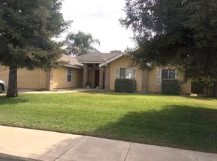 4439 W Orchard Ave, Visalia, CA 93277