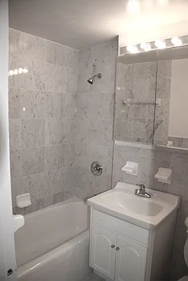 Rented by Michael K Namm Associates | media 18