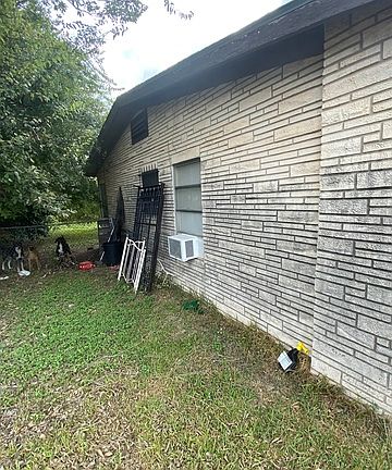 5th image of 158 Eaglerock Dr