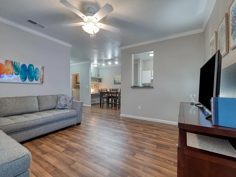 Saddle Ridge — Photo 14